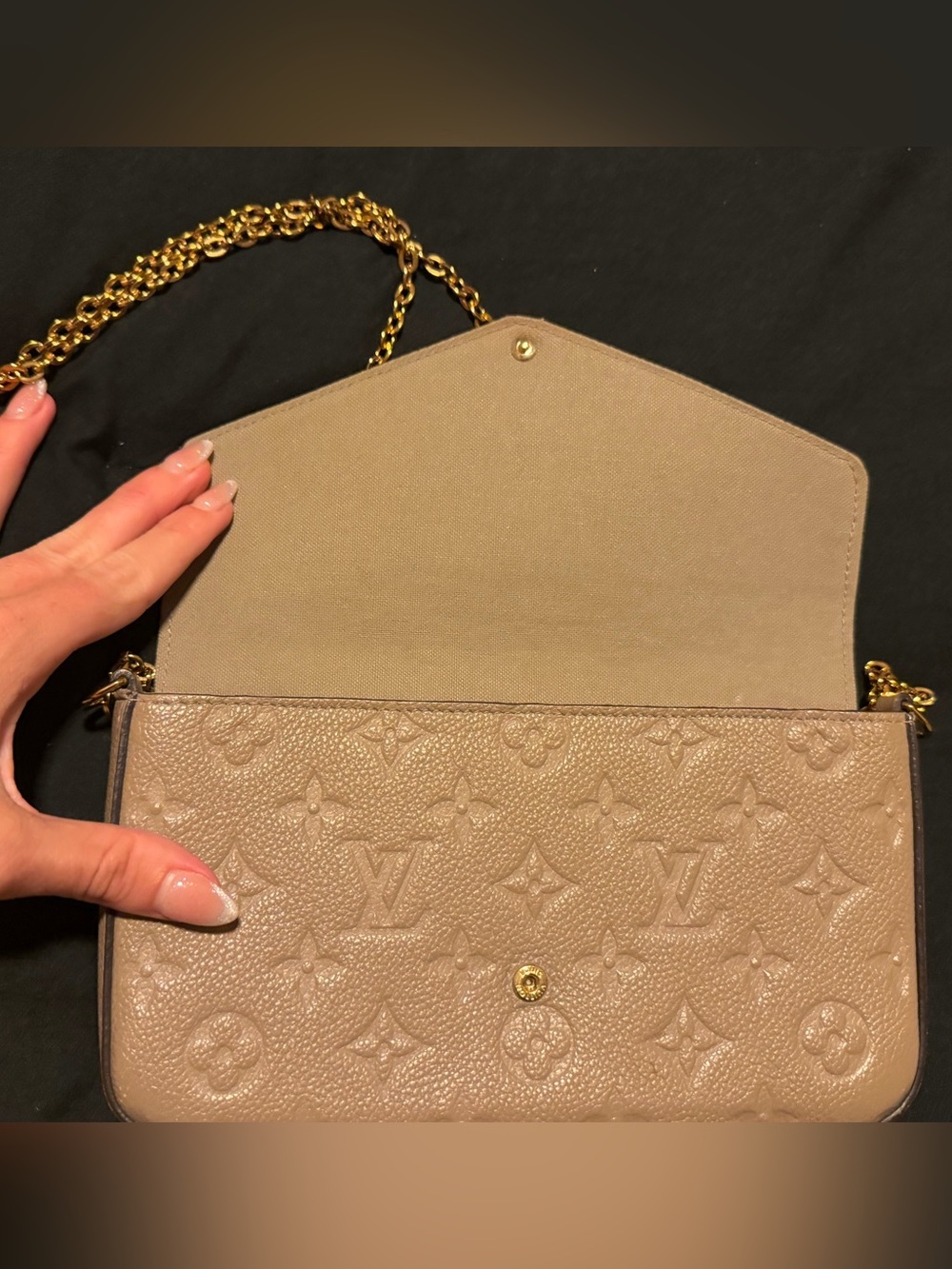 Louis Vuitton Pochette Félicie - Picture 9 of 14